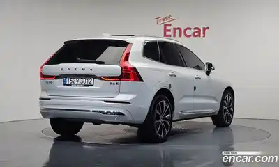 Volvo XC60 2022 2.0 гидро в Москве № 164421, миниатюра 2