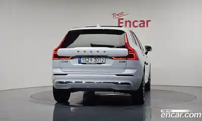 Volvo XC60 2022 2.0 гидро в Москве № 164421, миниатюра 4
