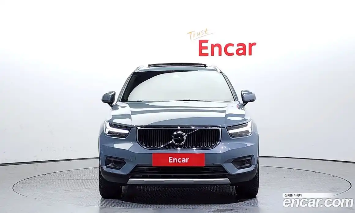 Volvo XC40 2020 2.0 гидро в Москве № 164696, фото 3
