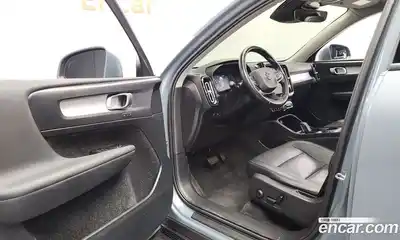 Volvo XC40 2020 2.0 гидро в Москве № 164696, миниатюра 10