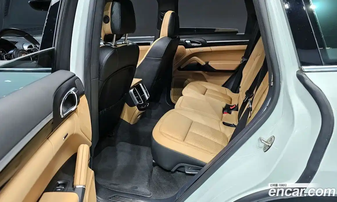 Porsche Cayenne 2016 3.0 гидро в Москве № 165136, фото 12