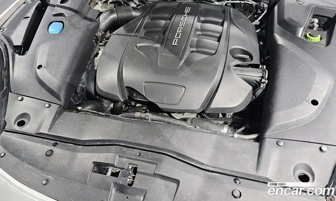 Porsche Cayenne 2016 3.0 гидро в Москве № 165136, фото 6