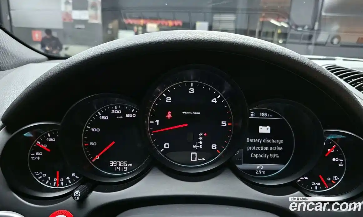 Porsche Cayenne 2016 3.0 гидро в Москве № 165136, фото 8