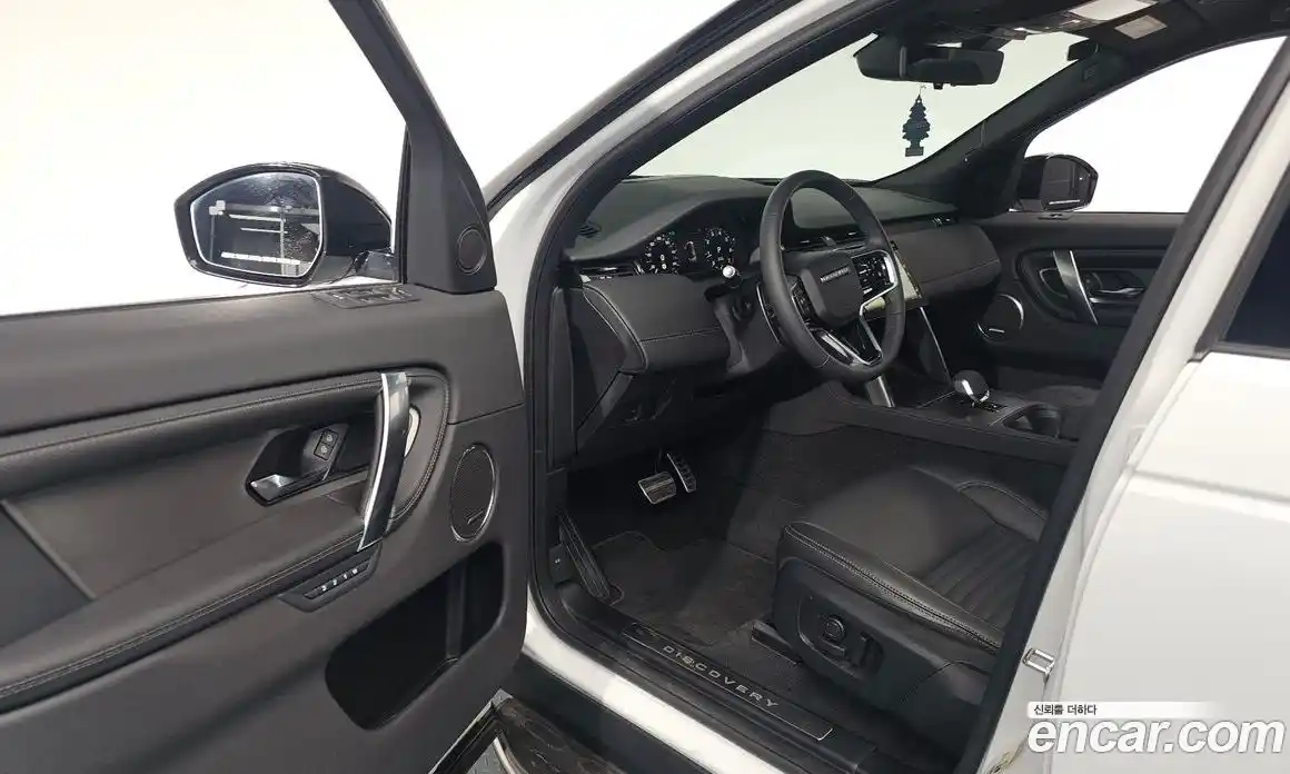 Land Rover Discovery Sport 2025 2.0 гидро в Москве № 165961, фото 9