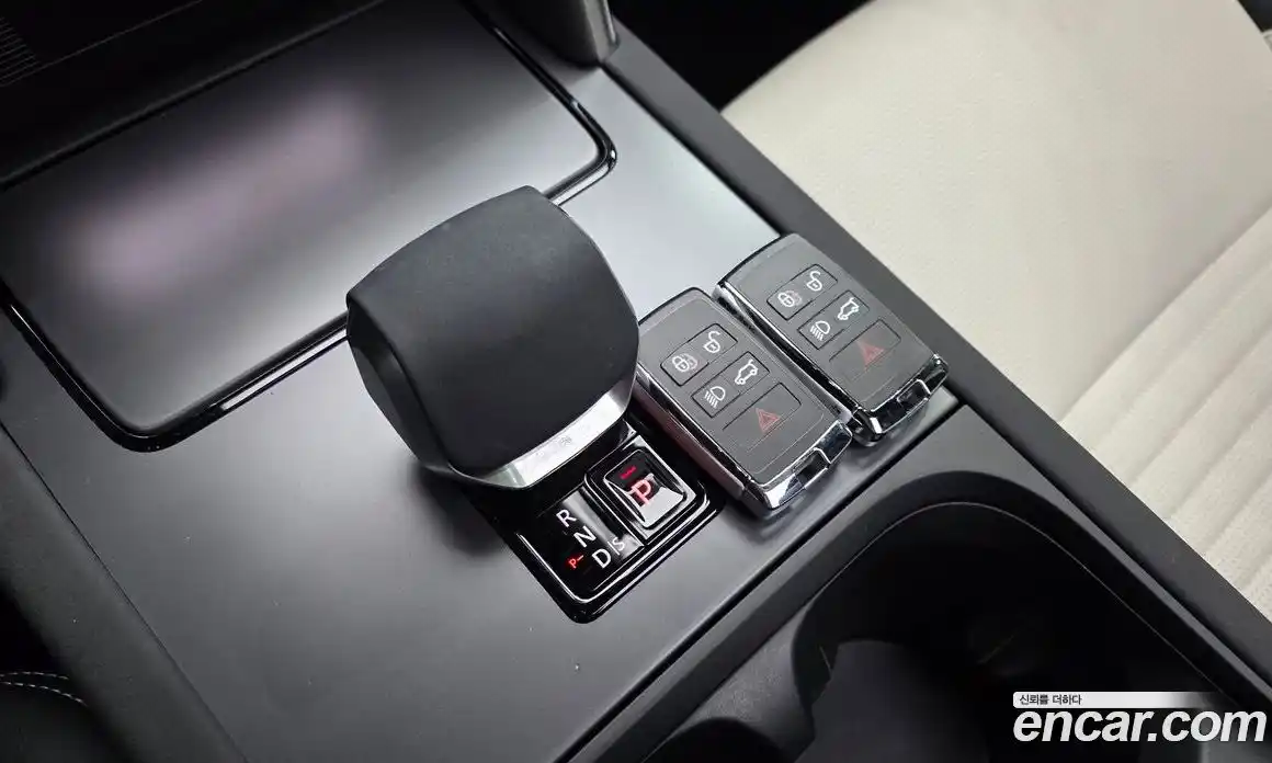 Land Rover Discovery Sport 2025 2.0 гидро в Москве № 166017, фото 9