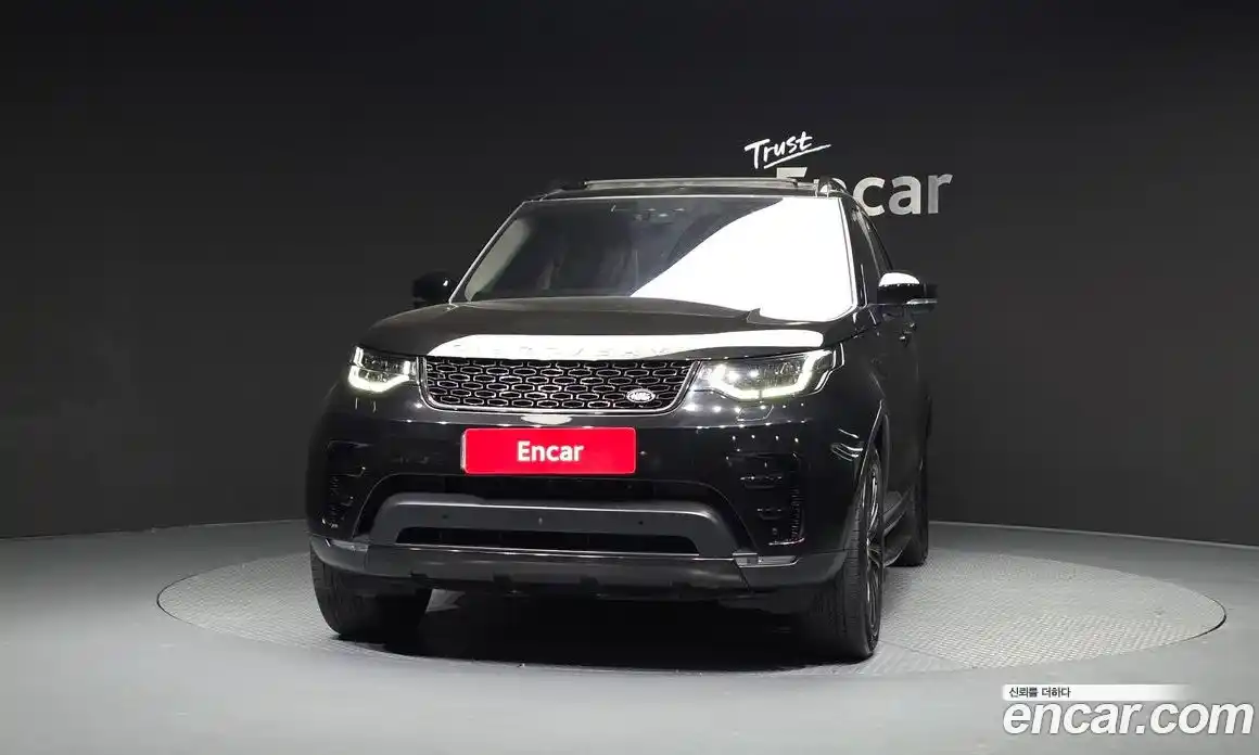 Land Rover Discovery 2017 3.0 гидро в Москве № 166350, фото 3