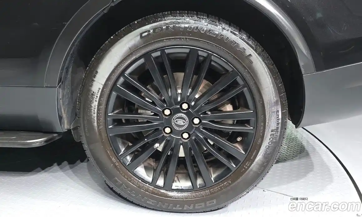 Land Rover Discovery 2017 3.0 гидро в Москве № 166350, фото 5