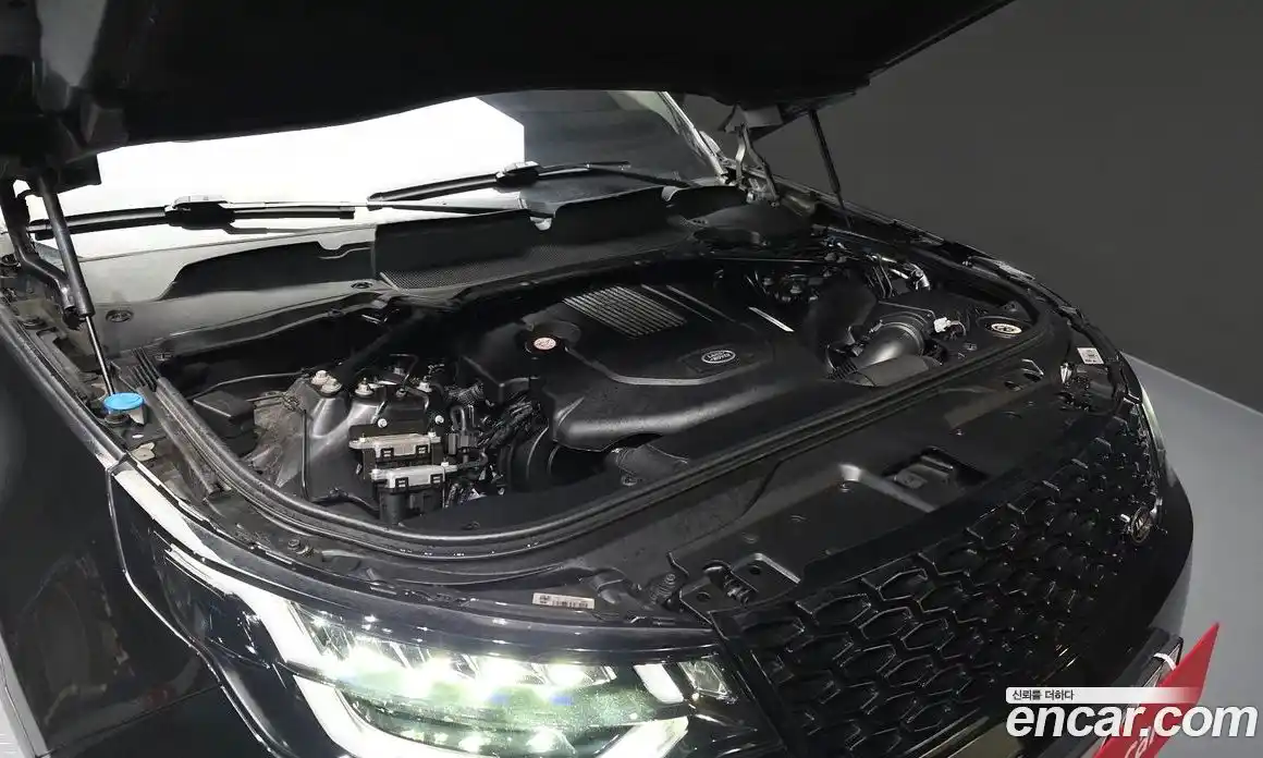 Land Rover Discovery 2017 3.0 гидро в Москве № 166350, фото 6