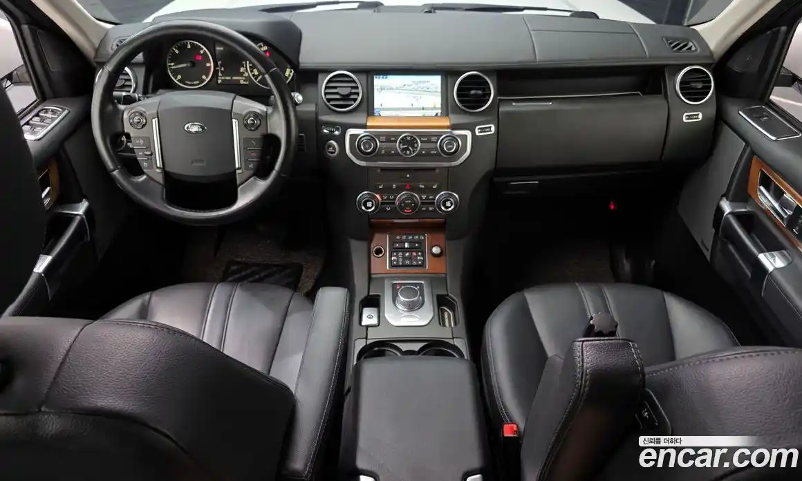 Land Rover Discovery 2015 3.0 гидро в Москве № 166472, фото 7