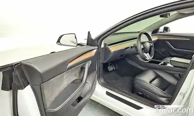 Tesla Model 3 2022 0.2 гидро в Москве № 167882, миниатюра 10