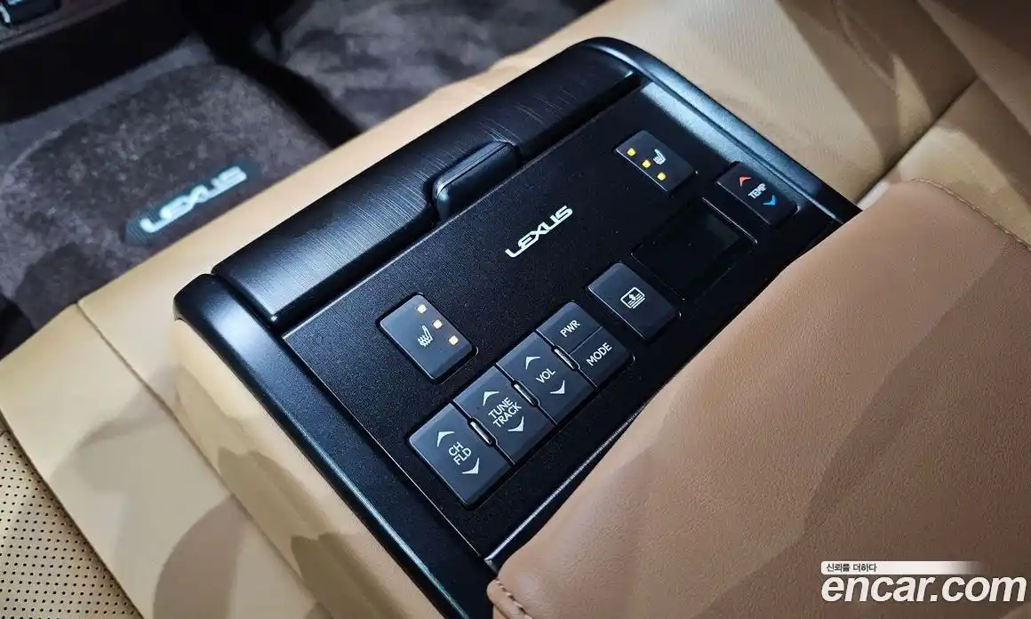 Lexus ES 2019 2.5 гидро в Москве № 168237, фото 19