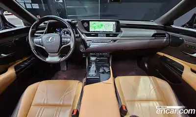 Lexus ES 2019 2.5 гидро в Москве № 168237, миниатюра 7