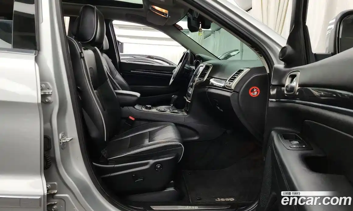 Jeep Cherokee 2013 3.0 гидро в Москве № 169894, фото 11