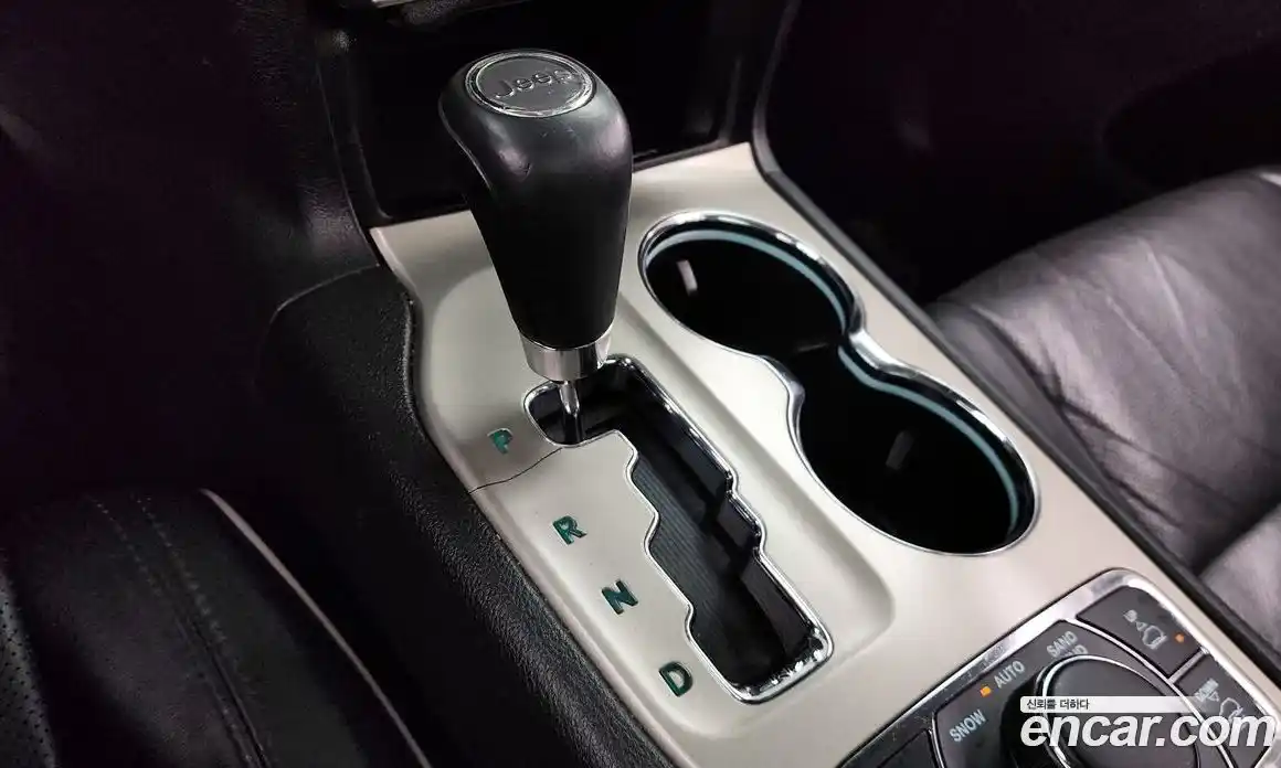Jeep Cherokee 2013 3.0 гидро в Москве № 169894, фото 9
