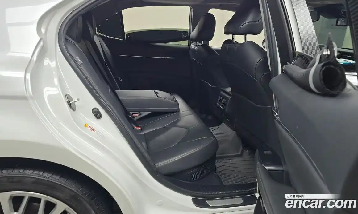 Toyota Camry 2018 2.5 гидро в Москве № 170182, фото 12