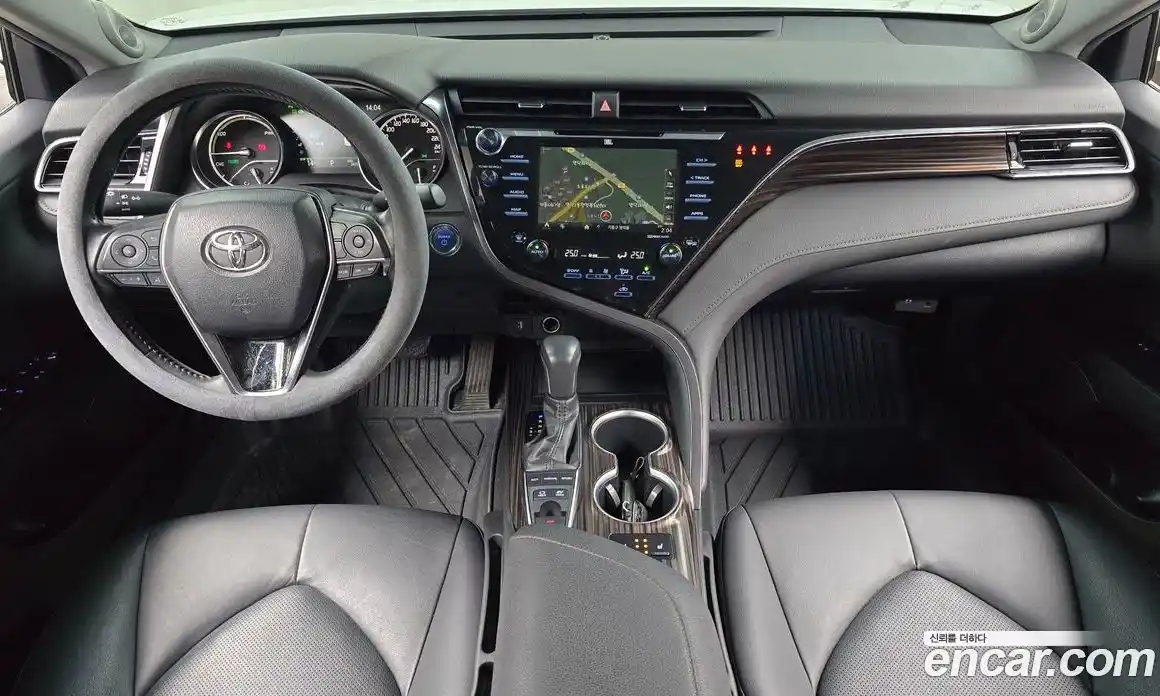 Toyota Camry 2018 2.5 гидро в Москве № 170182, фото 7