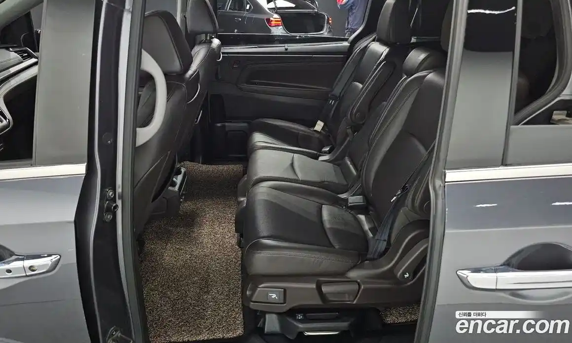 Honda Odyssey 2017 3.5 гидро в Москве № 170566, фото 12