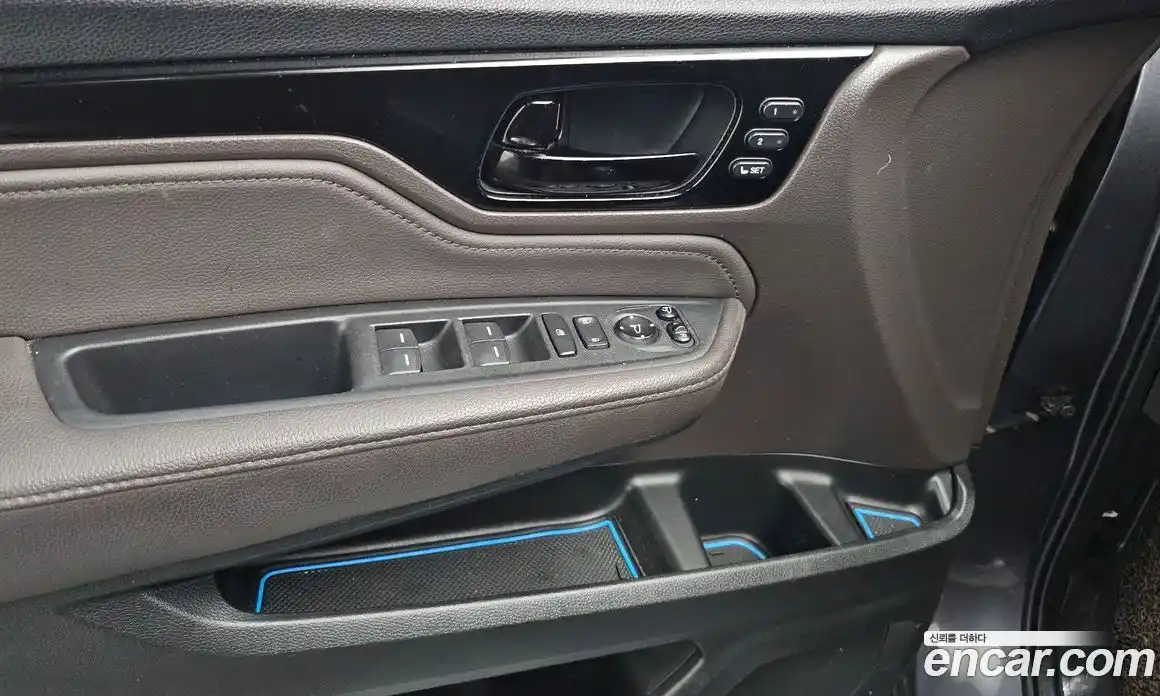 Honda Odyssey 2017 3.5 гидро в Москве № 170566, фото 17