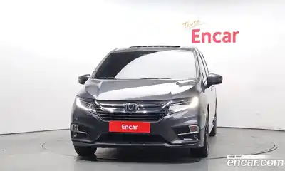 Honda Odyssey 2017 3.5 гидро в Москве № 170566, миниатюра 3