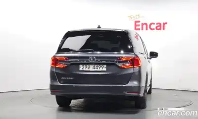 Honda Odyssey 2017 3.5 гидро в Москве № 170566, миниатюра 4