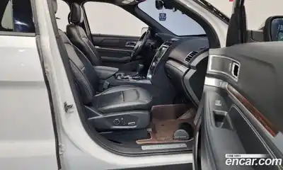Ford Explorer 2018 2.3 гидро в Москве № 170970, миниатюра 11