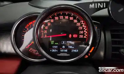 Mini Cooper Convertible 2018 2.0 гидро в Москве № 171295, миниатюра 8