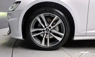 Audi A6 2022 2.0 гидро в Москве № 177616, миниатюра 5