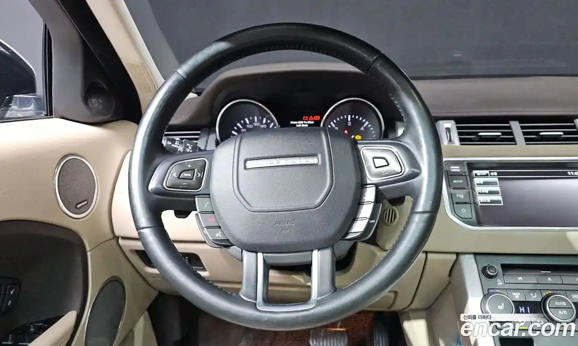 Land Rover Range-Rover Evoque 2015 2.2 гидро в Москве № 188923, фото 11