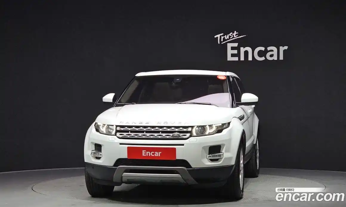 Land Rover Range-Rover Evoque 2015 2.2 гидро в Москве № 188923, фото 3