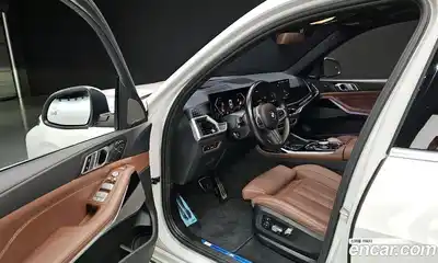 BMW X7 2023 3.0 гидро в Москве № 189079, миниатюра 11