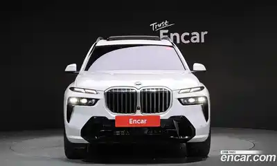BMW X7 2023 3.0 гидро в Москве № 189079, миниатюра 3