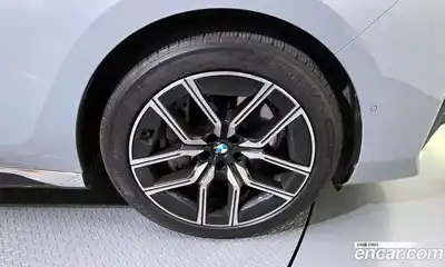 BMW 7-Series 2024 3.0 гидро в Москве № 190828, миниатюра 5