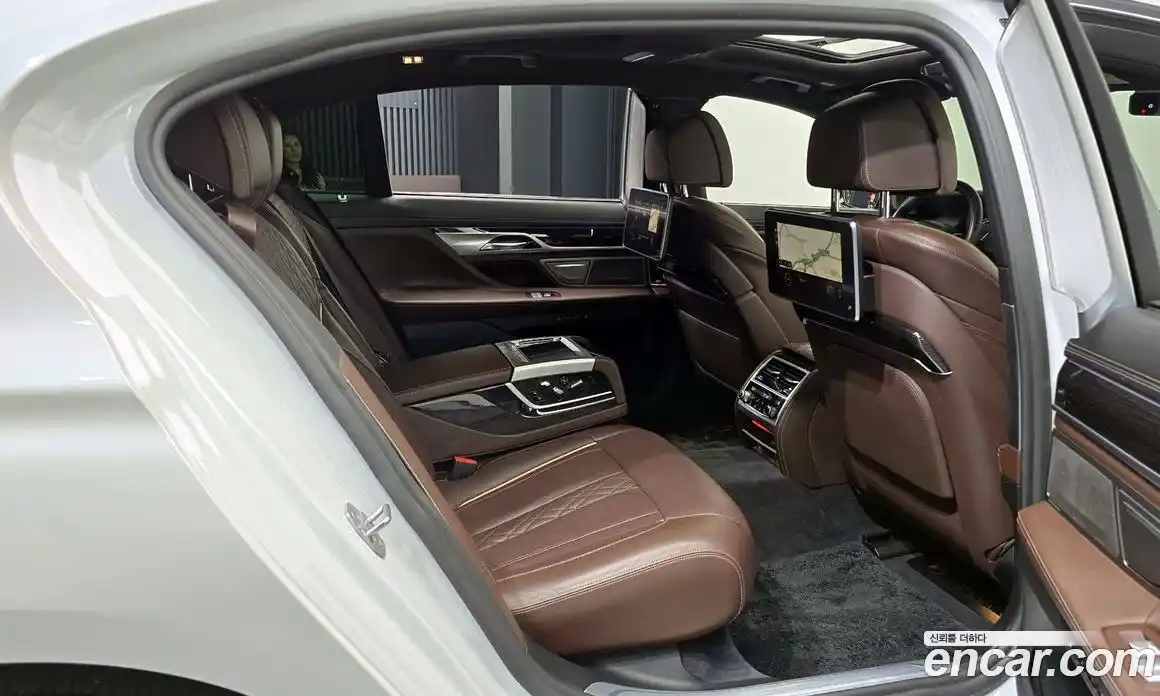 BMW 7-Series 2019 3.0 гидро в Москве № 191648, фото 12