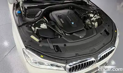 BMW 7-Series 2019 3.0 гидро в Москве № 191648, миниатюра 6