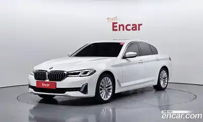 BMW 5-Series, 2021
