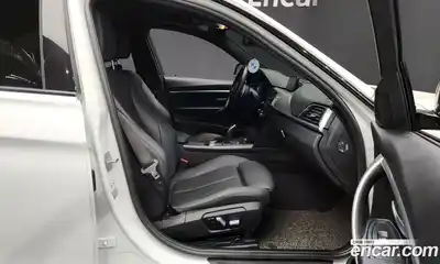 BMW 3-Series 2018 2.0 гидро в Москве № 192994, миниатюра 11