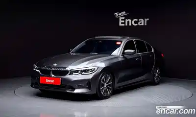 BMW 3-Series, 2022