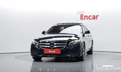 Mercedes-Benz E-Class 2018 2.0 гидро в Москве № 195555, миниатюра 3