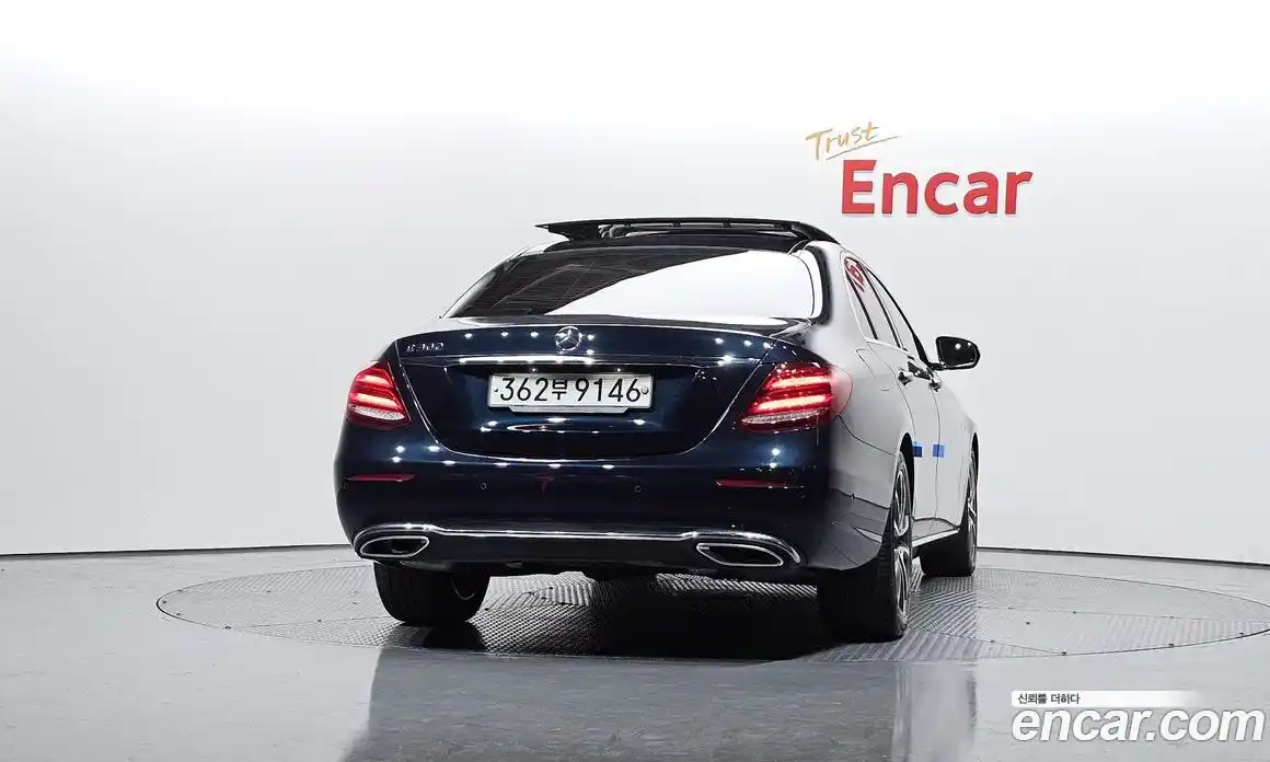 Mercedes-Benz E-Class 2018 2.0 гидро в Москве № 195555, фото 4