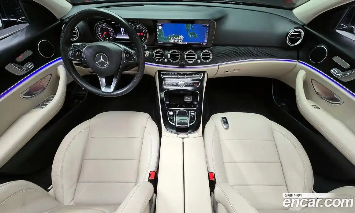 Mercedes-Benz E-Class 2018 2.0 гидро в Москве № 195555, фото 7
