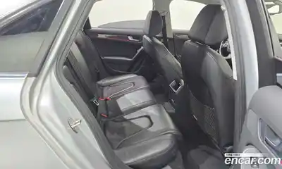 Audi A4 2011 2.0 гидро в Москве № 196483, миниатюра 12