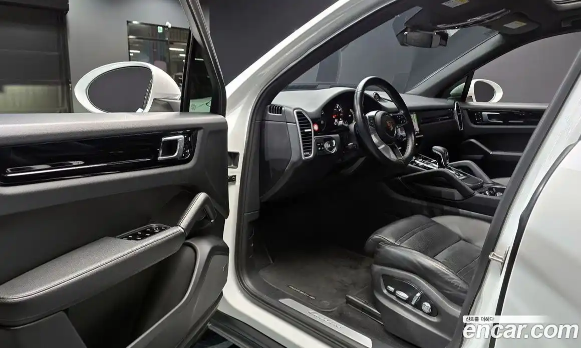 Porsche Cayenne 2019 3.0 гидро в Москве № 197577, фото 11