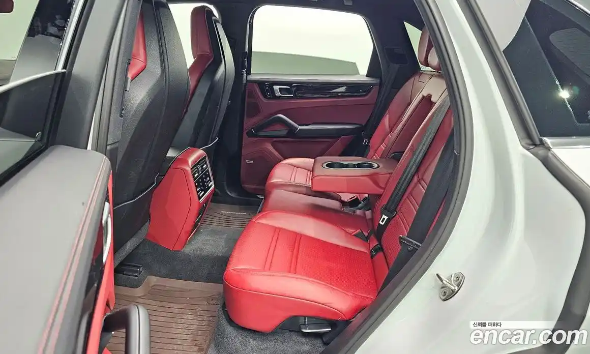 Porsche Cayenne 2020 3.0 гидро в Москве № 197604, фото 11