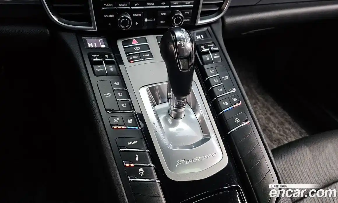 Porsche Panamera 2015 3.6 гидро в Москве № 197657, фото 9