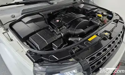 Land Rover Discovery 2015 3.0 гидро в Москве № 198148, миниатюра 6