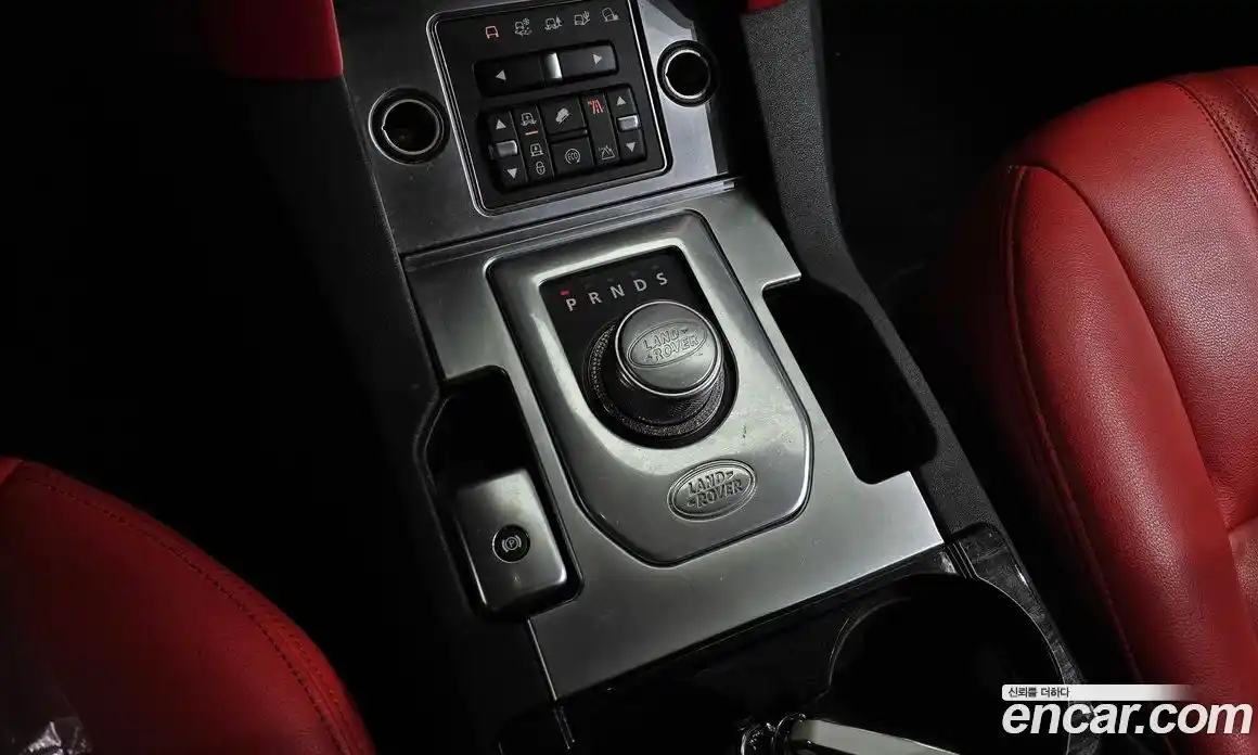 Land Rover Discovery 2015 3.0 гидро в Москве № 198148, фото 9