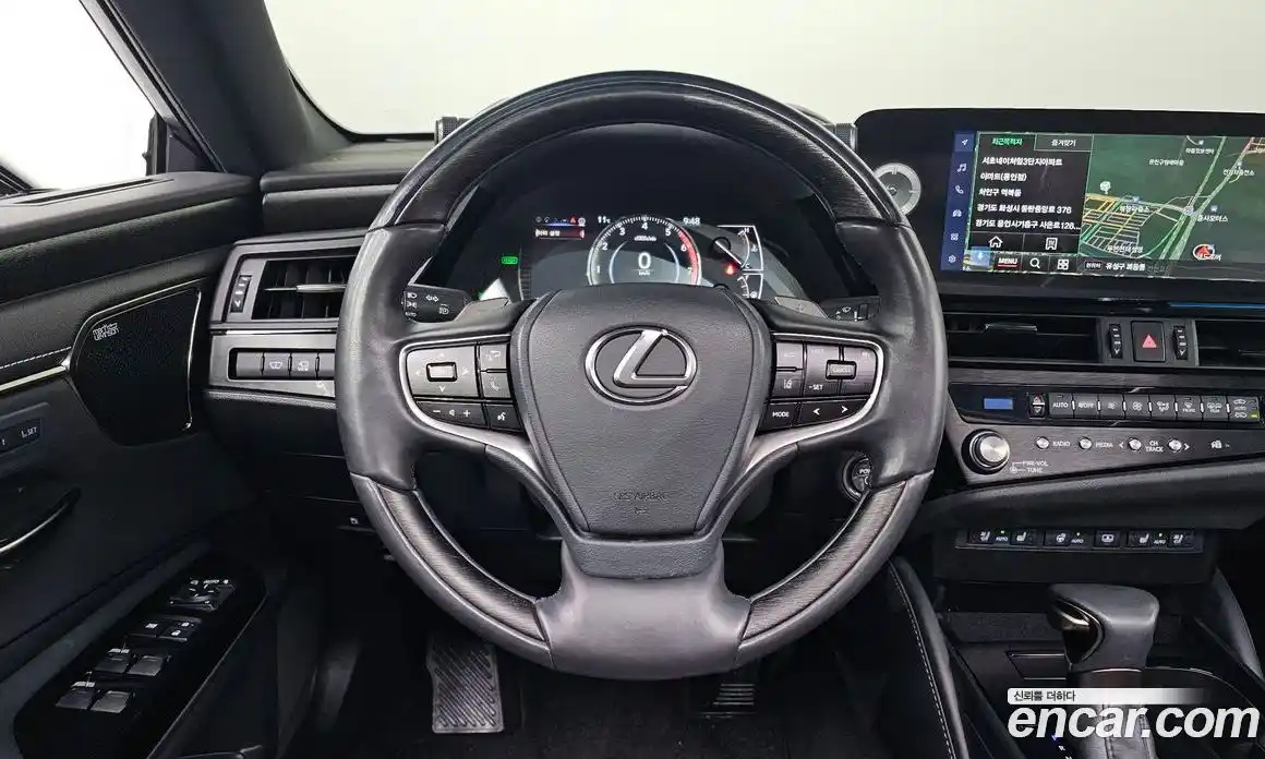 Lexus ES 2024 2.5 гидро в Москве № 198853, фото 13