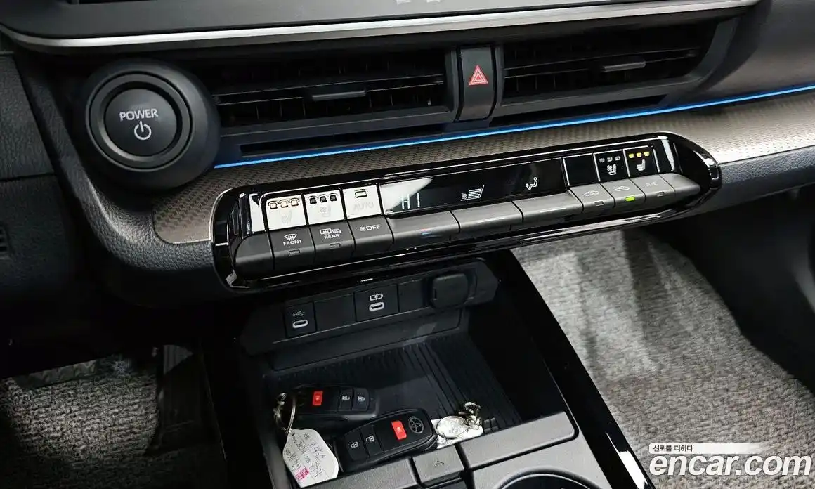 Toyota Prius 2024 2.0 гидро в Москве № 199522, фото 17