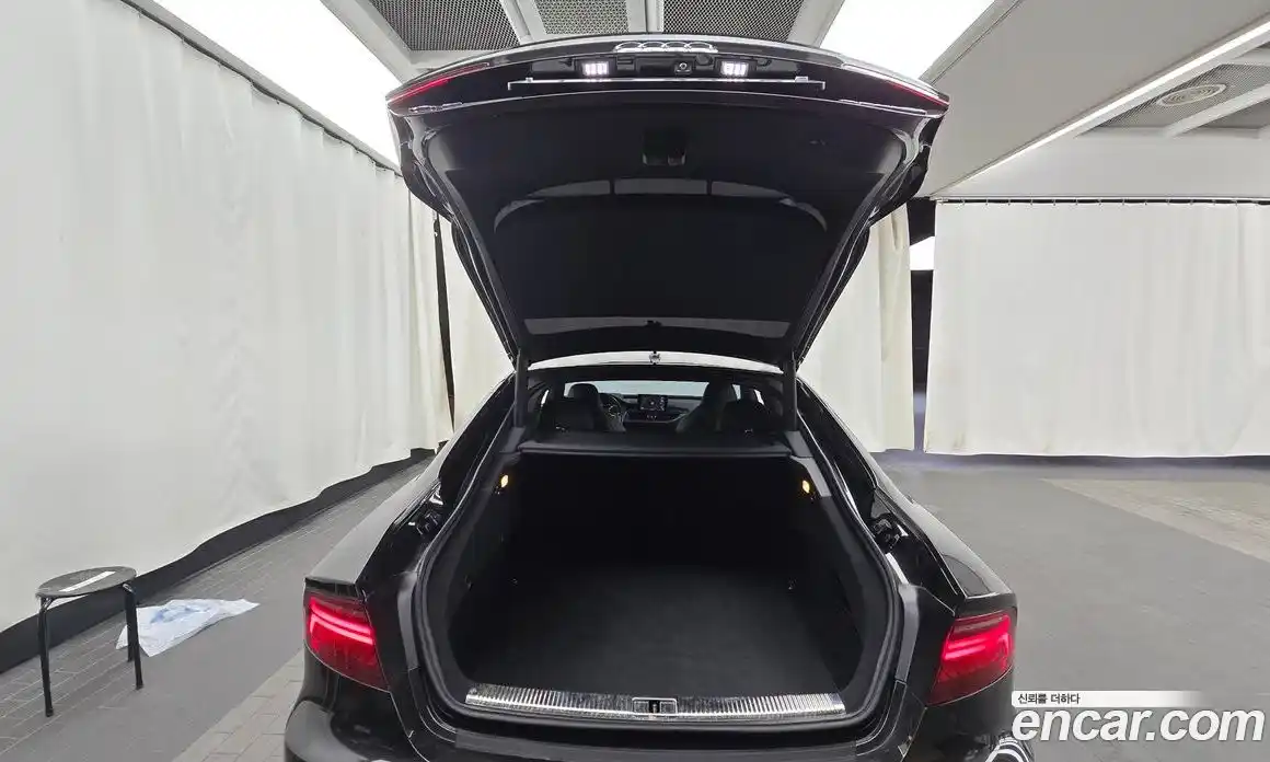 Audi A7 2015 3.0 гидро в Москве № 212558, фото 20