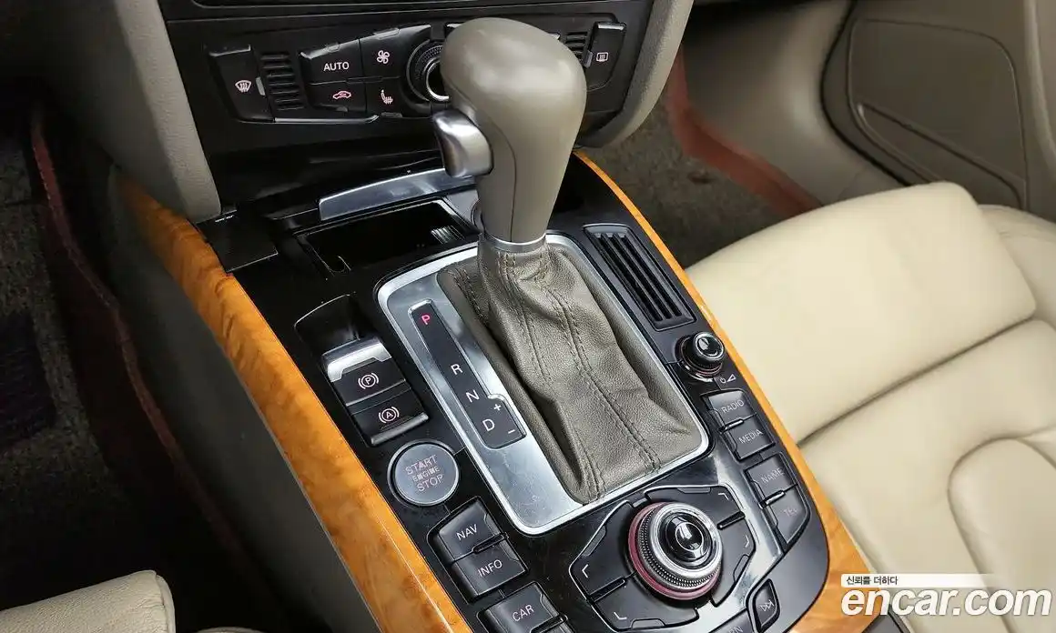 Audi A5 2011 2.0 гидро в Москве № 212629, фото 9